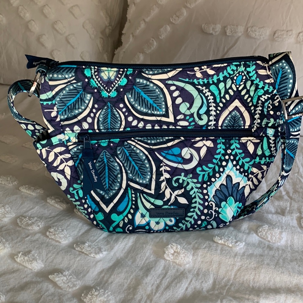Vera Bradley pocketbook